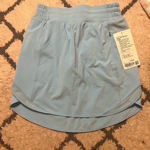 Lululemon Hotty Hot Tennis skirt **Long, size 4